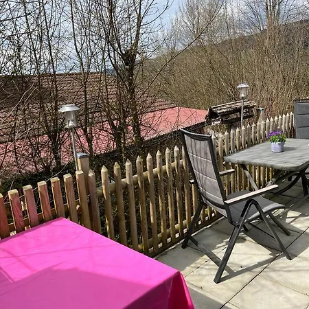 Leihwohnwagen Camping-aach Camping